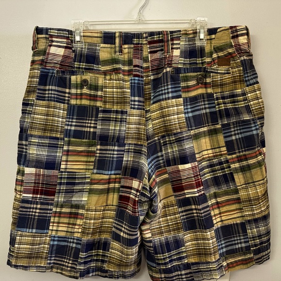 Men’s Izod shorts - Picture 1 of 3